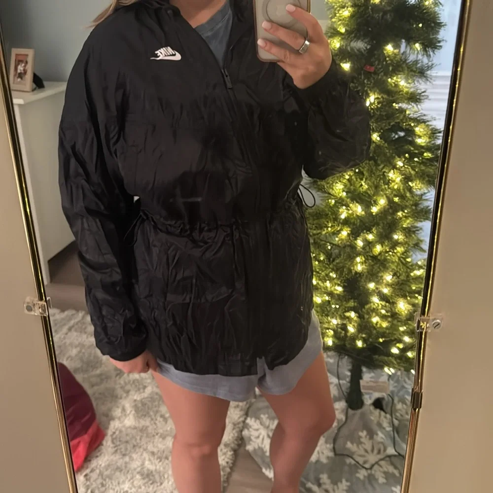 Nike windbreaker - Picture 7 of 7